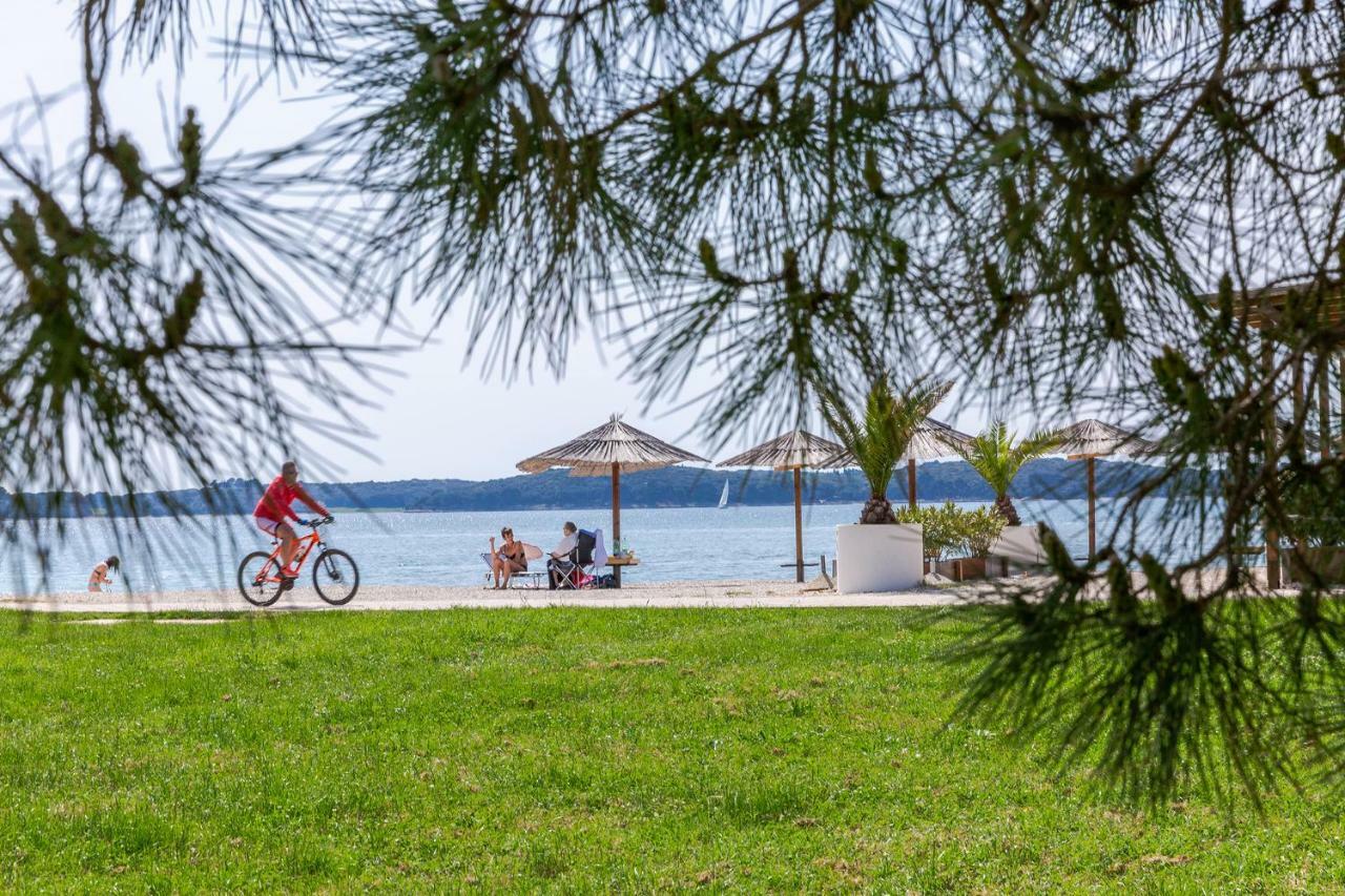 Villa Isabella プーラ エクステリア 写真